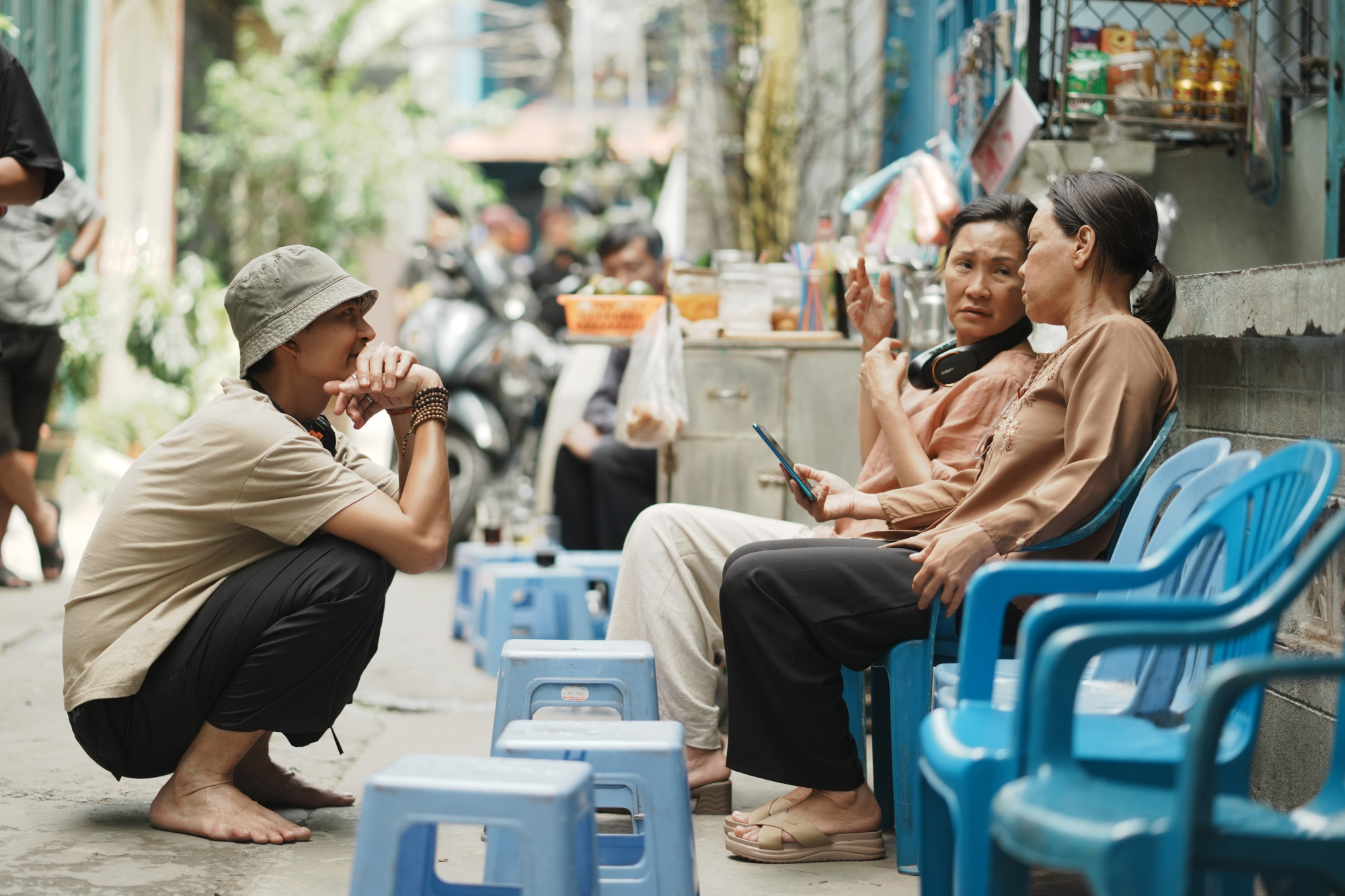 Đạo diễn Khương Ngọc vốn nổi tiếng với cách kể chuyện dung dị, giàu cảm xúc nhưng không thiếu yếu tố hài hước