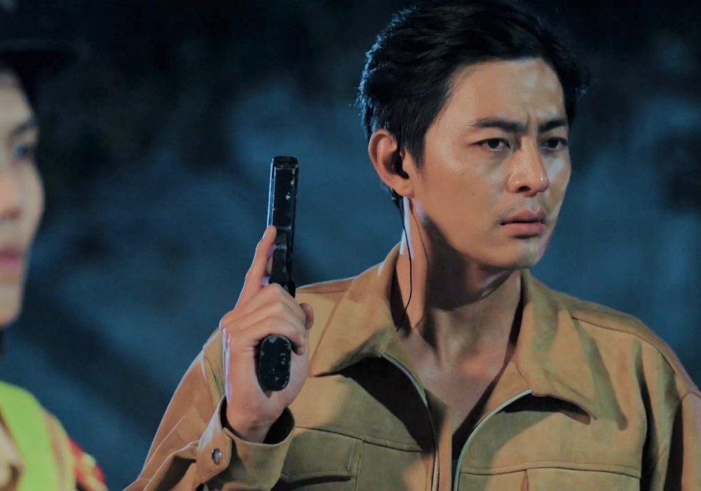 Diễn viên Quốc Huy U40 vẫn phong độ