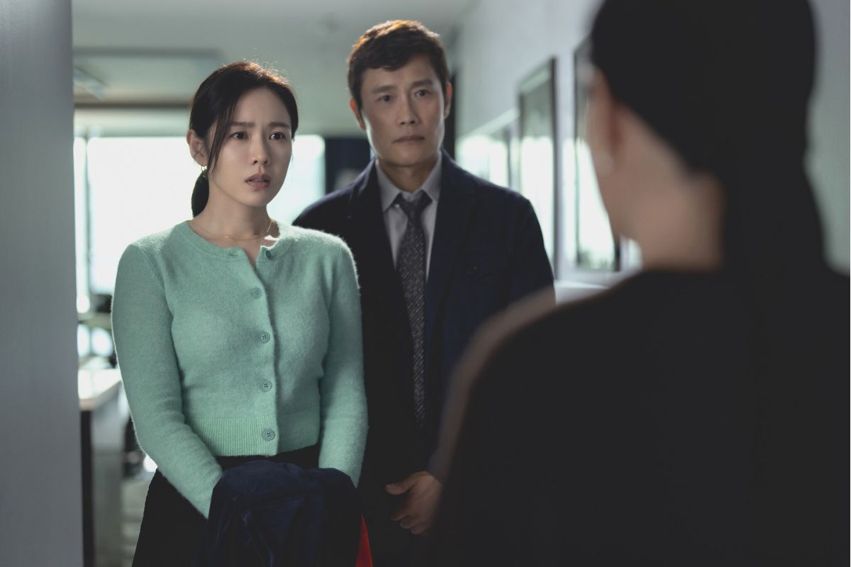 Son Ye Jin hợp tác cùng Lee Byung Hun trong No Other Choice