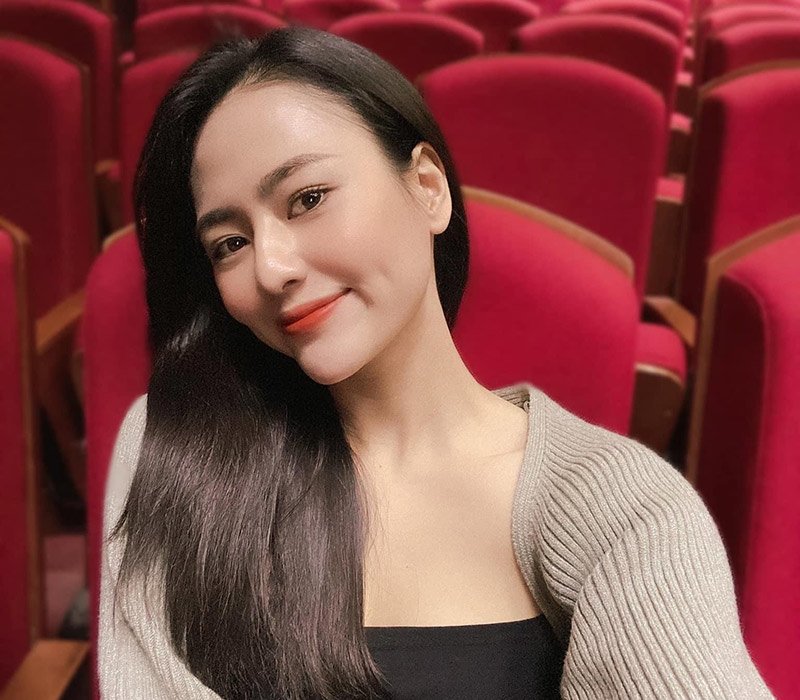 diễn viên Việt Hoa