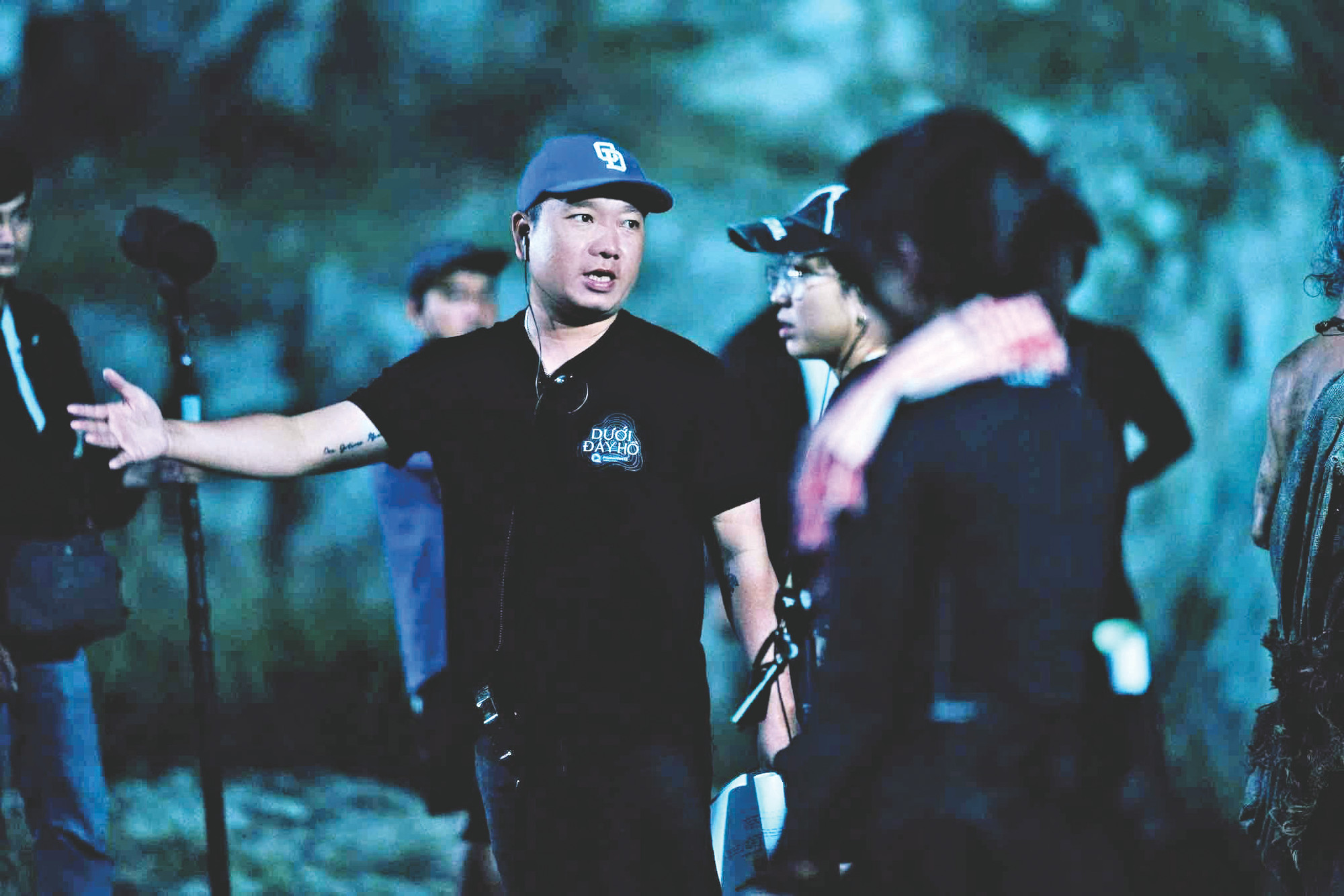 Đạo diễn Trần Hữu Tấn