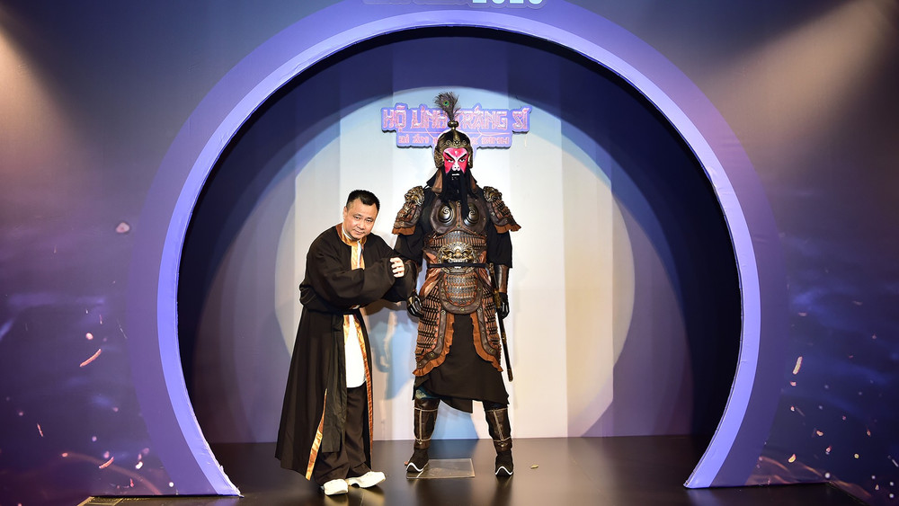 Nghệ sĩ nhân dân Tự Long tham gia phim “Hộ linh tráng sĩ