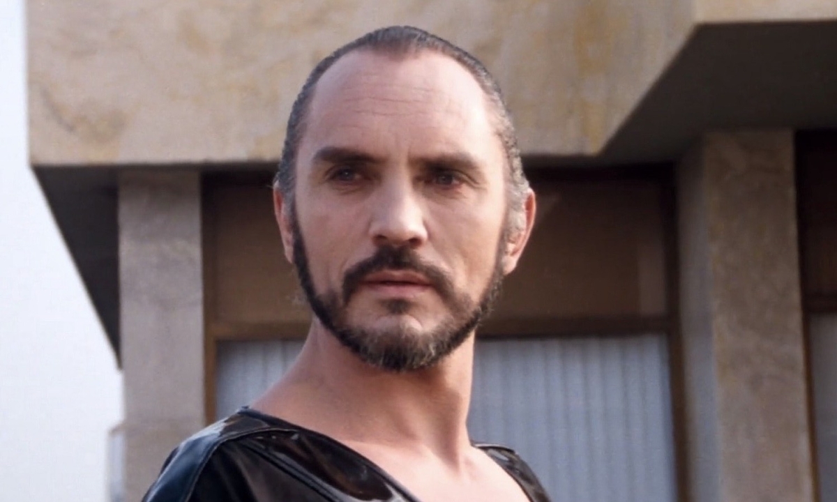 Vai phản diện Tướng Zod trong Superman