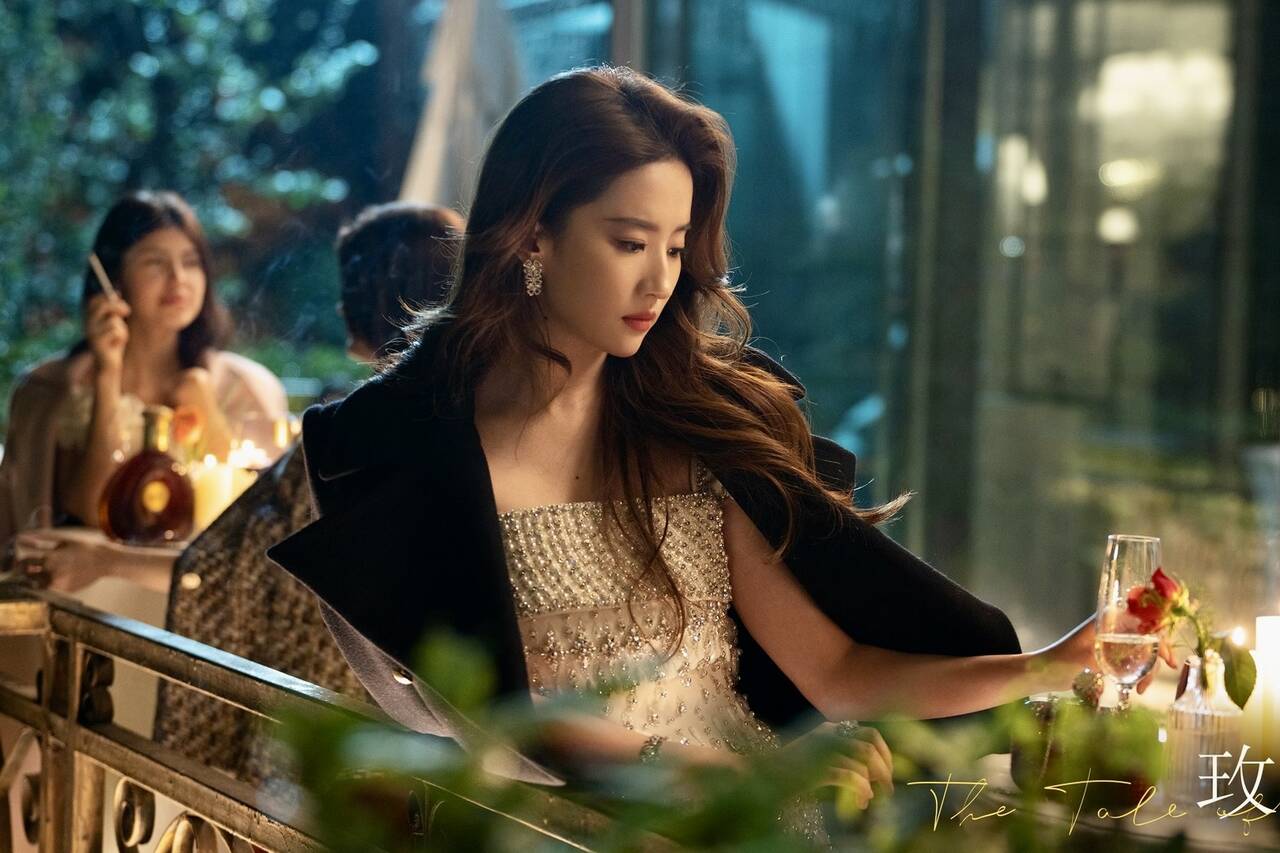 Câu chuyện hoa hồng