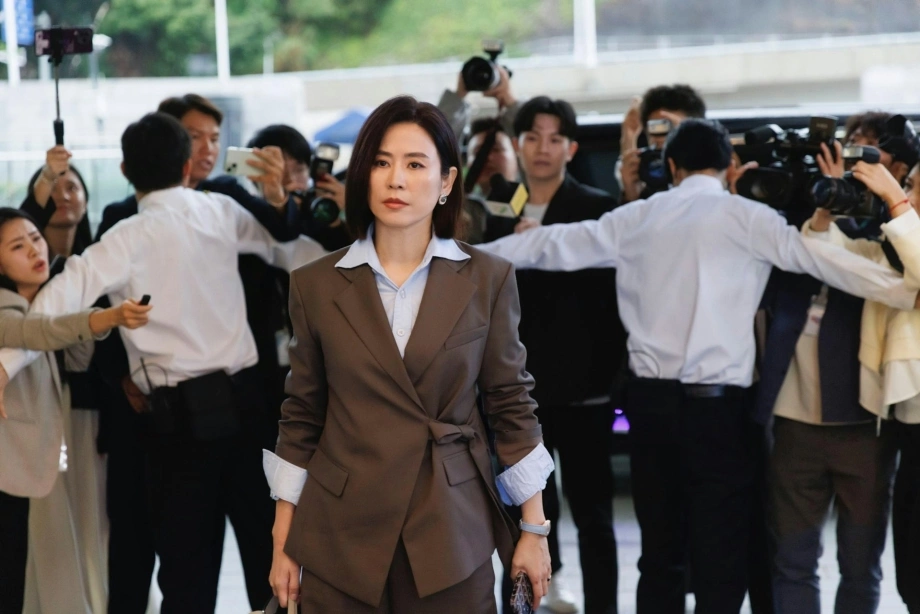 Tuyên Huyên đóng nàng dâu đấu trí